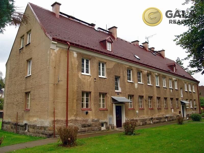Zděný byt 2+1 v osobním vlastnictví, v centru Trutnova
